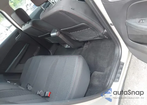 2014 Chevrolet Equinox Ls z USA, uszkodzony, nr VIN 2GNFLEEK8E6189639